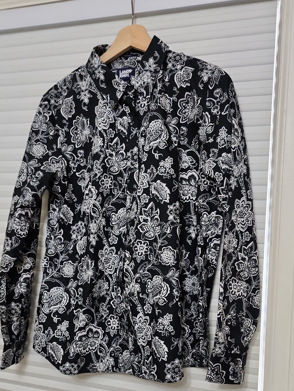 Lot Of Two Women's Lands End Supima Button-down Shirts Size 10